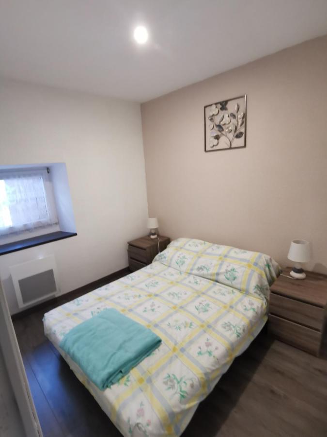 Joyeuse, Superbe Appartement D'Environs 30M2. Luaran gambar